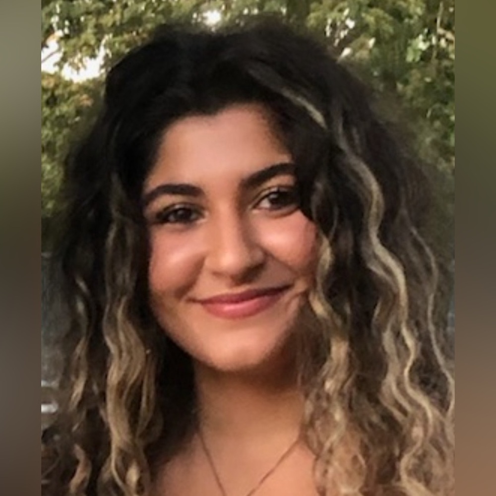 Meet your Posher, Serena